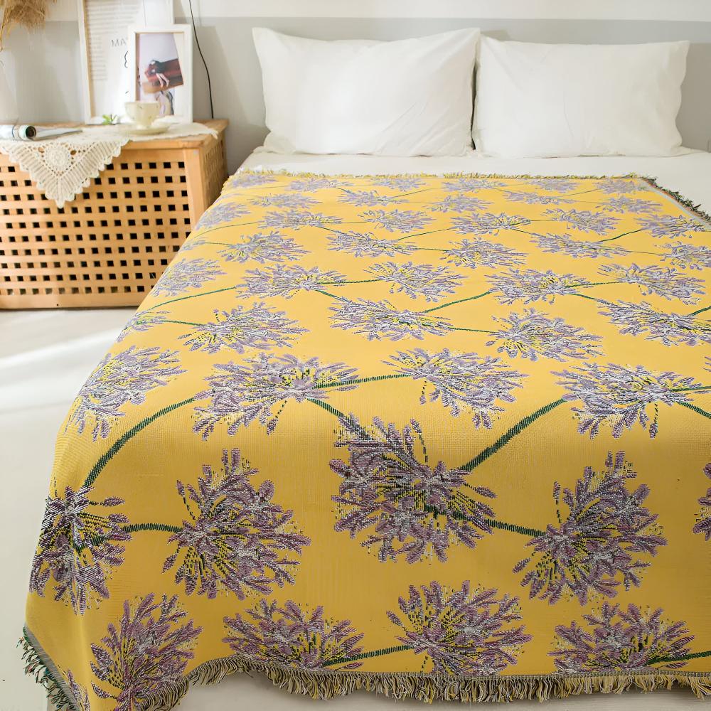 Cozy Agapanthus Tassel Throw Blanket for Home Decor & Comfort