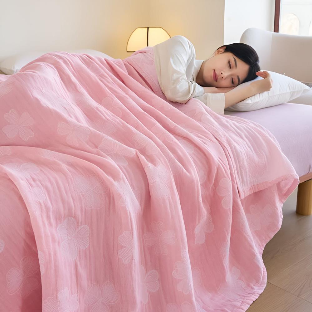 Cozy Four Leaf Clover Cotton Blanket - Soft, Warm, and Stylish Throw