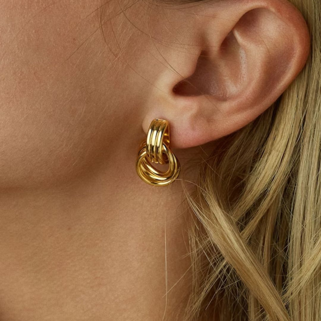 Nora - Layered Hoop Earrings — perfect for those who value comfort and design. Nora - Layered Hoop Earrings — perfect for those who value comfort and design.