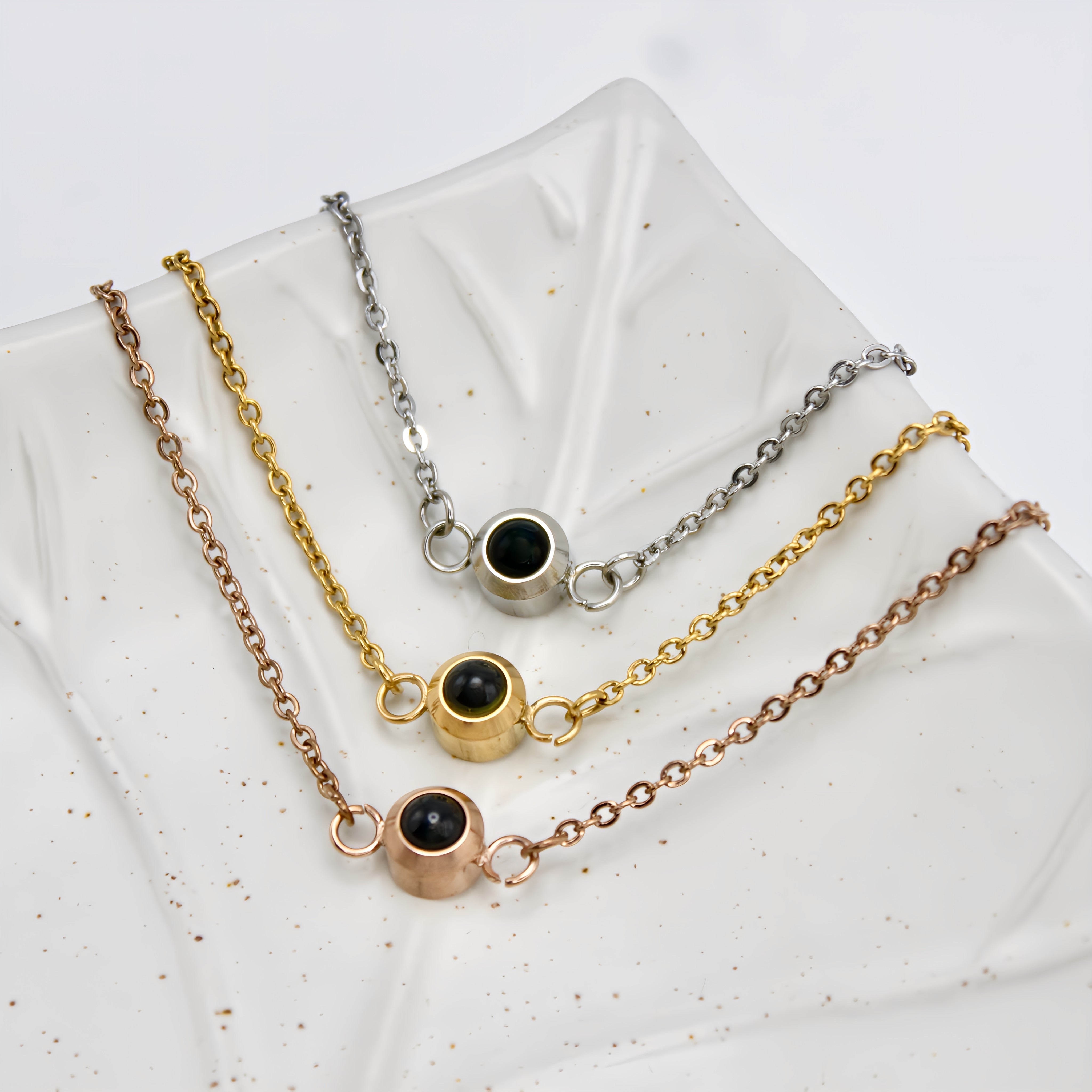 Modern Chain Projection Bracelet — crafted for everyday quality. Modern Chain Projection Bracelet — crafted for everyday quality.