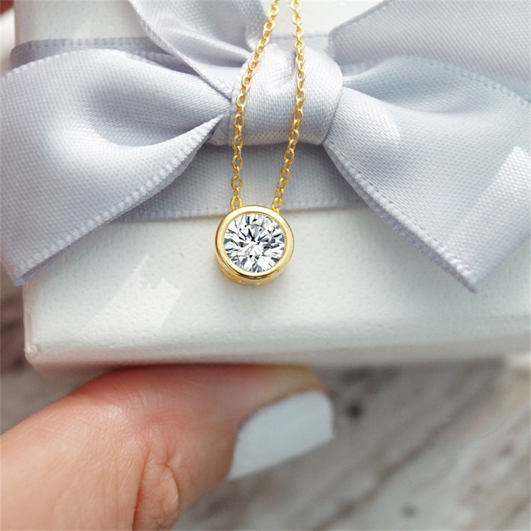 Giselle - Birthstone Necklace — perfect for those who value comfort and design. Giselle - Birthstone Necklace — perfect for those who value comfort and design.