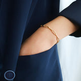Freya - Elegant Paperclip Bracelet — bringing modern charm to your space. Freya - Elegant Paperclip Bracelet — bringing modern charm to your space.