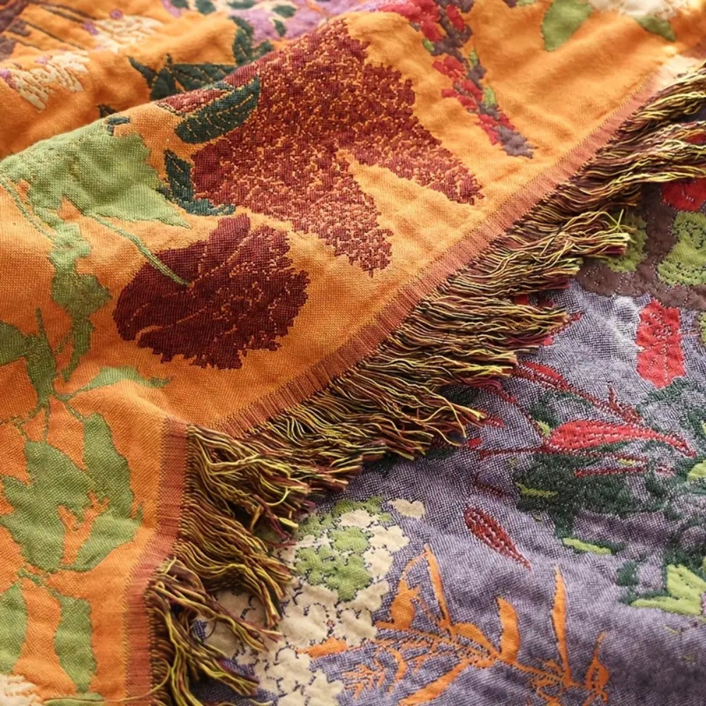 Plaid fleuri en coton à pompons - Décoration bohème