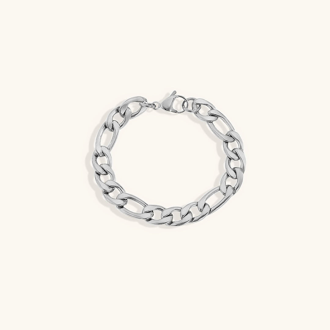 Bethany - Sleek Link Chain Bracelet — crafted for everyday quality. Bethany - Sleek Link Chain Bracelet — crafted for everyday quality.