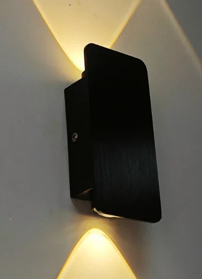 LED-Wandlampe - Minimalistisches Design - Beleuchtung für Wohnzimmer und Zuhause