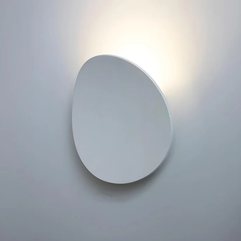 Curved Metal Disc LED Wall Lamp | Modern Indoor Lighting Fixture