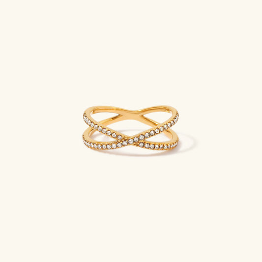 Nia - Gold Diamond Cross Ring — perfect for those who value comfort and design.