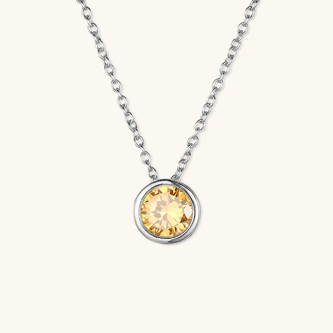 Giselle - Birthstone Necklace — perfect for those who value comfort and design. Giselle - Birthstone Necklace — perfect for those who value comfort and design.