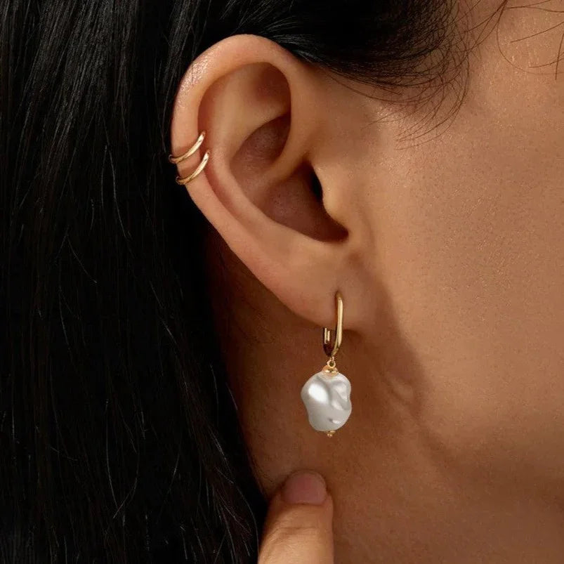 Leanne - Freshwater Pearl Earrings — crafted for everyday quality. Leanne - Freshwater Pearl Earrings — crafted for everyday quality.