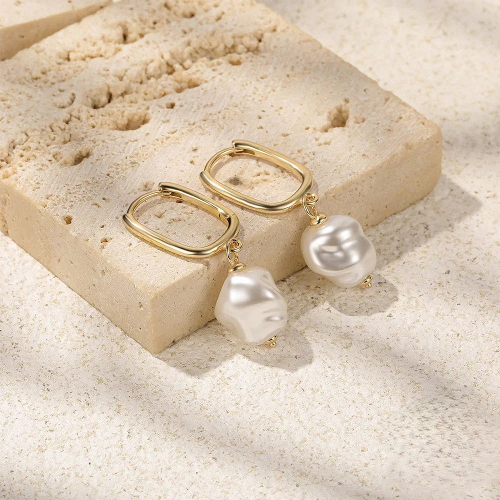 Leanne - Freshwater Pearl Earrings — crafted for everyday quality. Leanne - Freshwater Pearl Earrings — crafted for everyday quality.