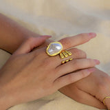 Cecilia - Gold Pearl Ring — perfect for those who value comfort and design. Cecilia - Gold Pearl Ring — perfect for those who value comfort and design.