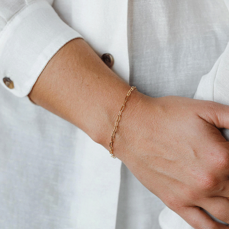 Lexi - Paperclip Chain Bracelet — designed to inspire your lifestyle. Lexi - Paperclip Chain Bracelet — designed to inspire your lifestyle.