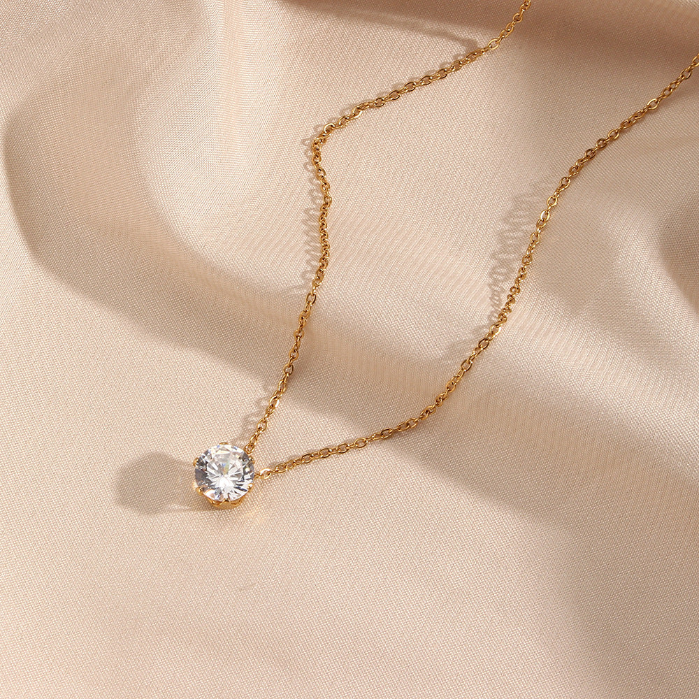 Gail - Diamond Gold Necklace — perfect for those who value comfort and design. Gail - Diamond Gold Necklace — perfect for those who value comfort and design.