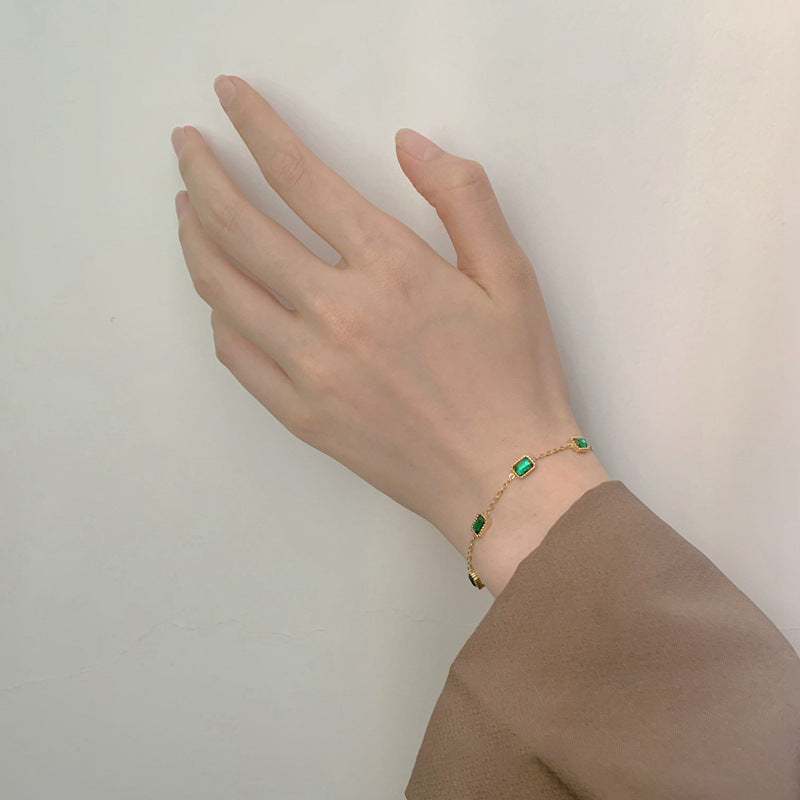 Erin - Stone Chain Bracelet — bringing modern charm to your space. Erin - Stone Chain Bracelet — bringing modern charm to your space.