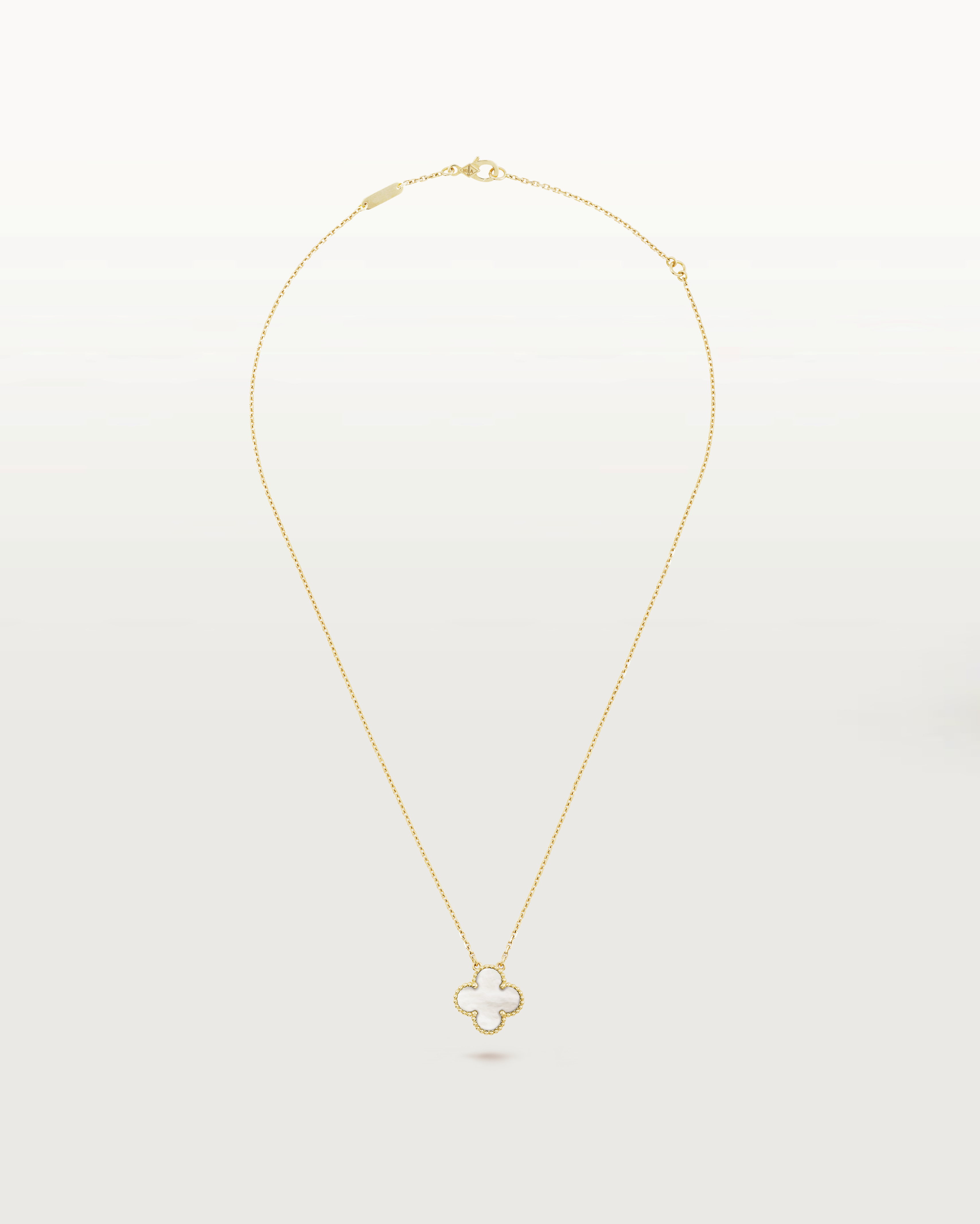 Cathy - Clover Pendant — designed to inspire your lifestyle. Cathy - Clover Pendant — designed to inspire your lifestyle.
