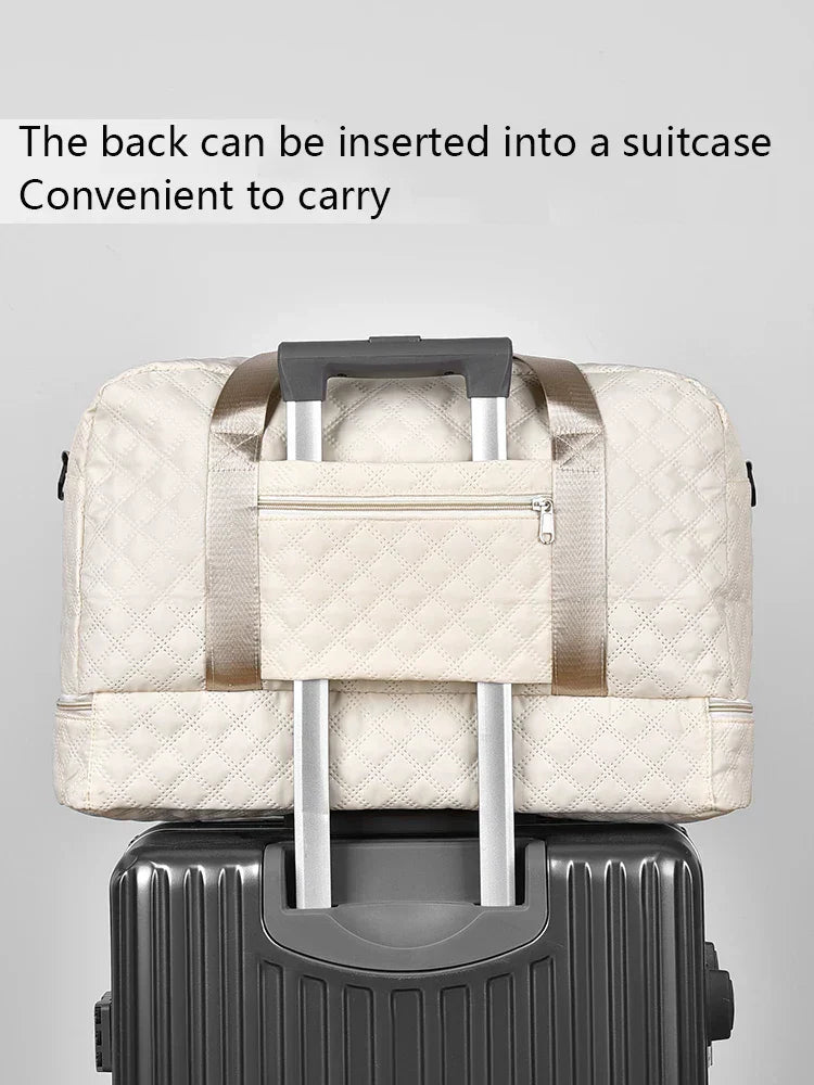 Raumio TravelFlex Leichte Reisetasche mit Diamantmuster | Große Sport- und Wochenendtasche mit Schuhfach und Nassfach | Kabinentauglich und faltbar