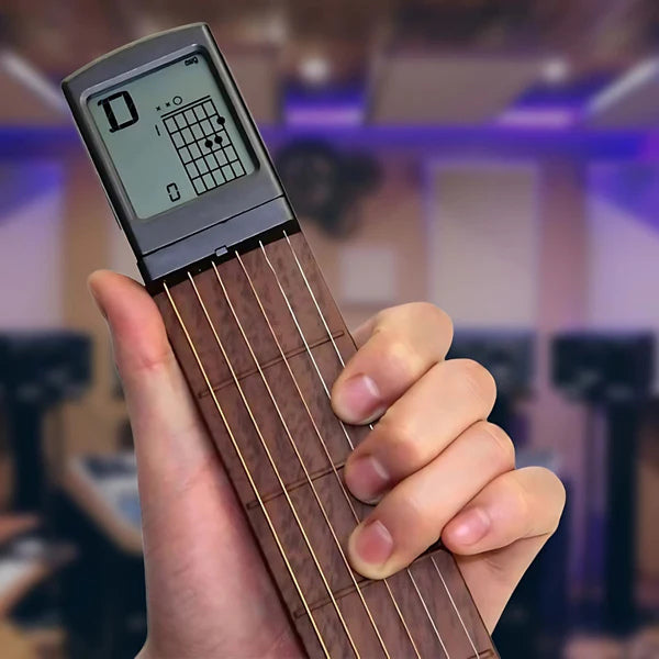 Gitarre lernen für Anfänger | E-Gitarre spielen mit tragbarem Gitarrentrainer | ChordMeister