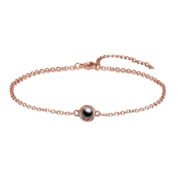 Modern Chain Projection Bracelet — crafted for everyday quality. Modern Chain Projection Bracelet — crafted for everyday quality.
