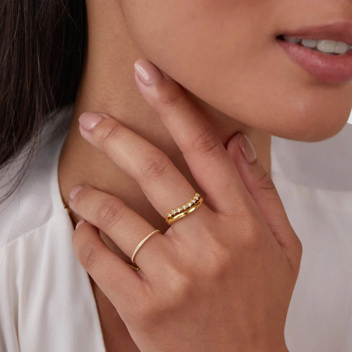 Zaria - Double Layer Crystal Ring — perfect for those who value comfort and design. Zaria - Double Layer Crystal Ring — perfect for those who value comfort and design.