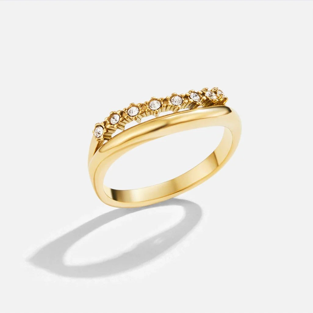 Zaria - Double Layer Crystal Ring — perfect for those who value comfort and design. Zaria - Double Layer Crystal Ring — perfect for those who value comfort and design.