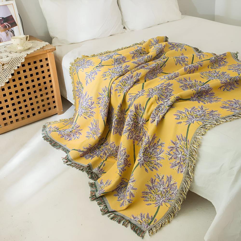 Cozy Agapanthus Tassel Throw Blanket for Home Decor & Comfort