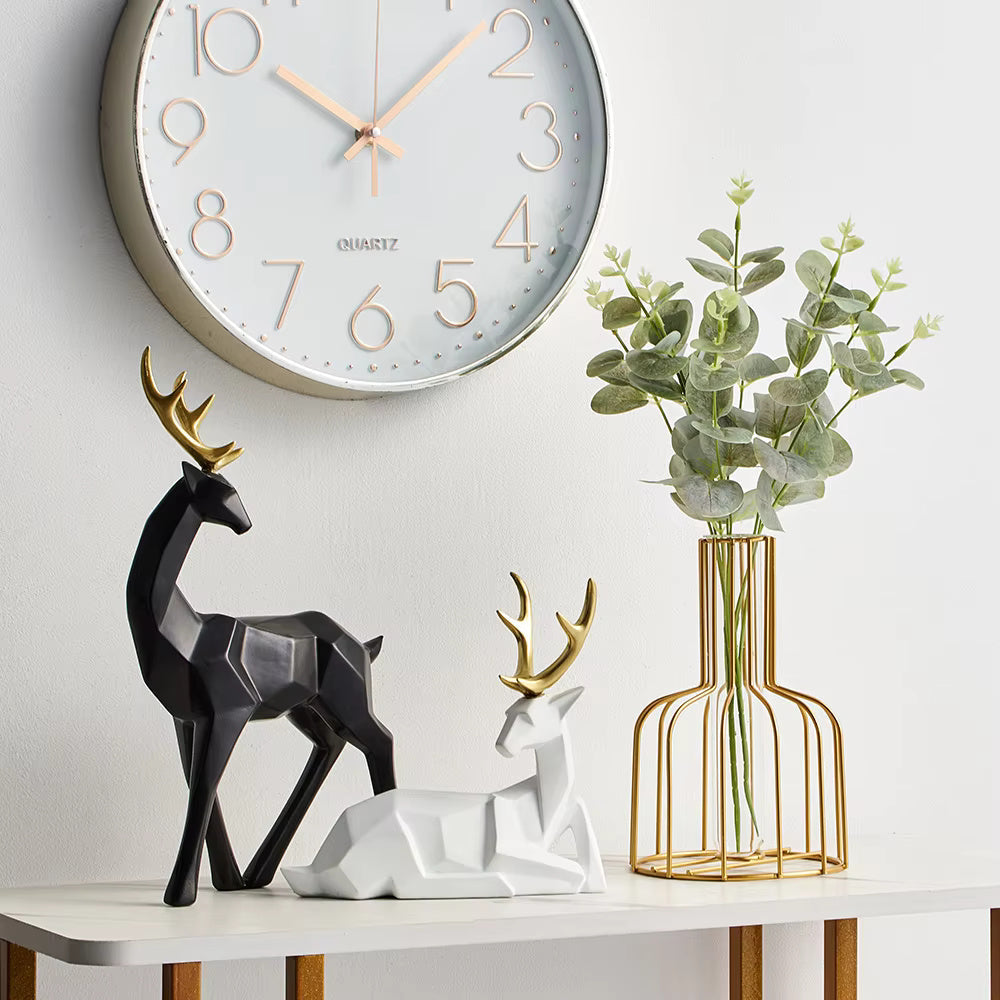 Stylish Geometric Deer Statue - Modern Home Decor Accent Piece