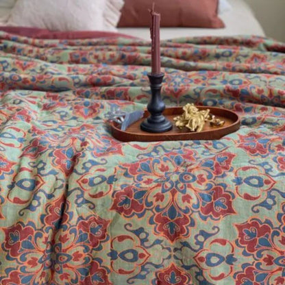 Lebhaftes Erbe Floral Sommerdecke