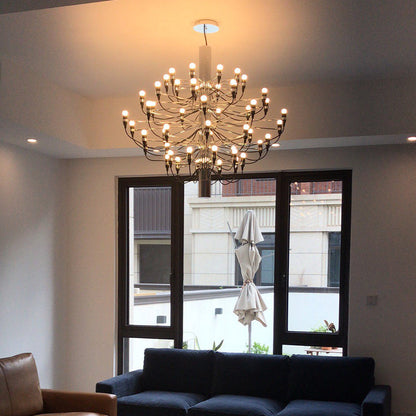 Italienischer mitlalterlicher Designer-Kronleuchter