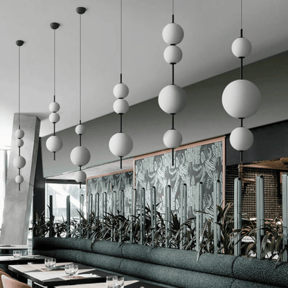 Suspension moderne en verre blanc avec boule pour la décoration de la maison, de la cuisine ou du salon