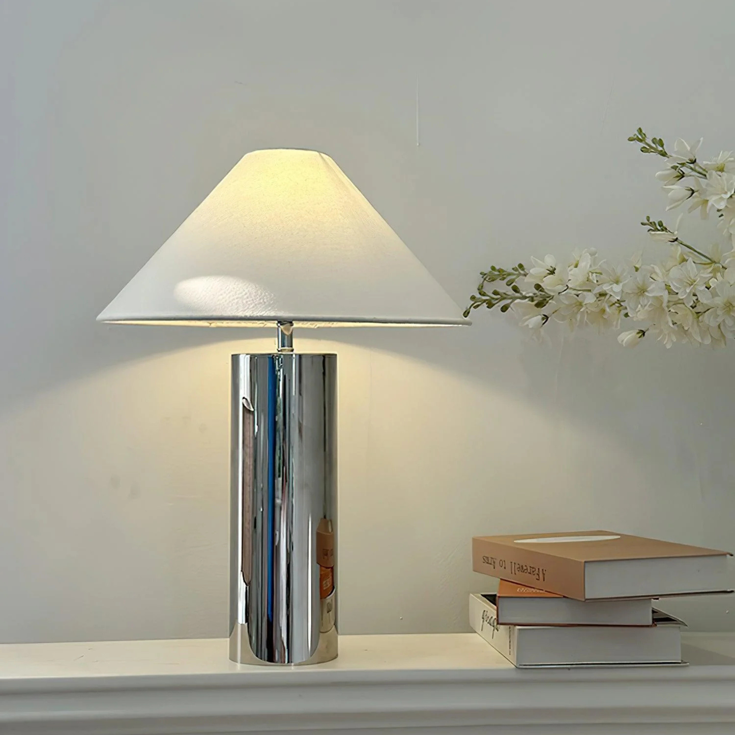 Lampe de table moderne en acier inoxydable pour salon, chambre et bureau