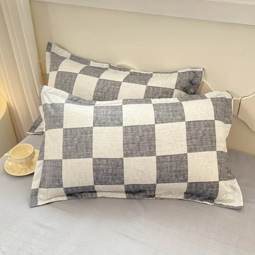 Chateau Checkered Bedding Set - 3 Piece Comforter & Pillowcase Set