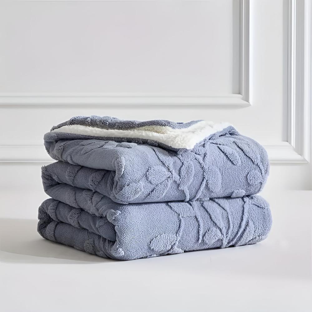 Cozy Leaf Sherpa Blanket for Warmth and Style - Soft Throw Blanket