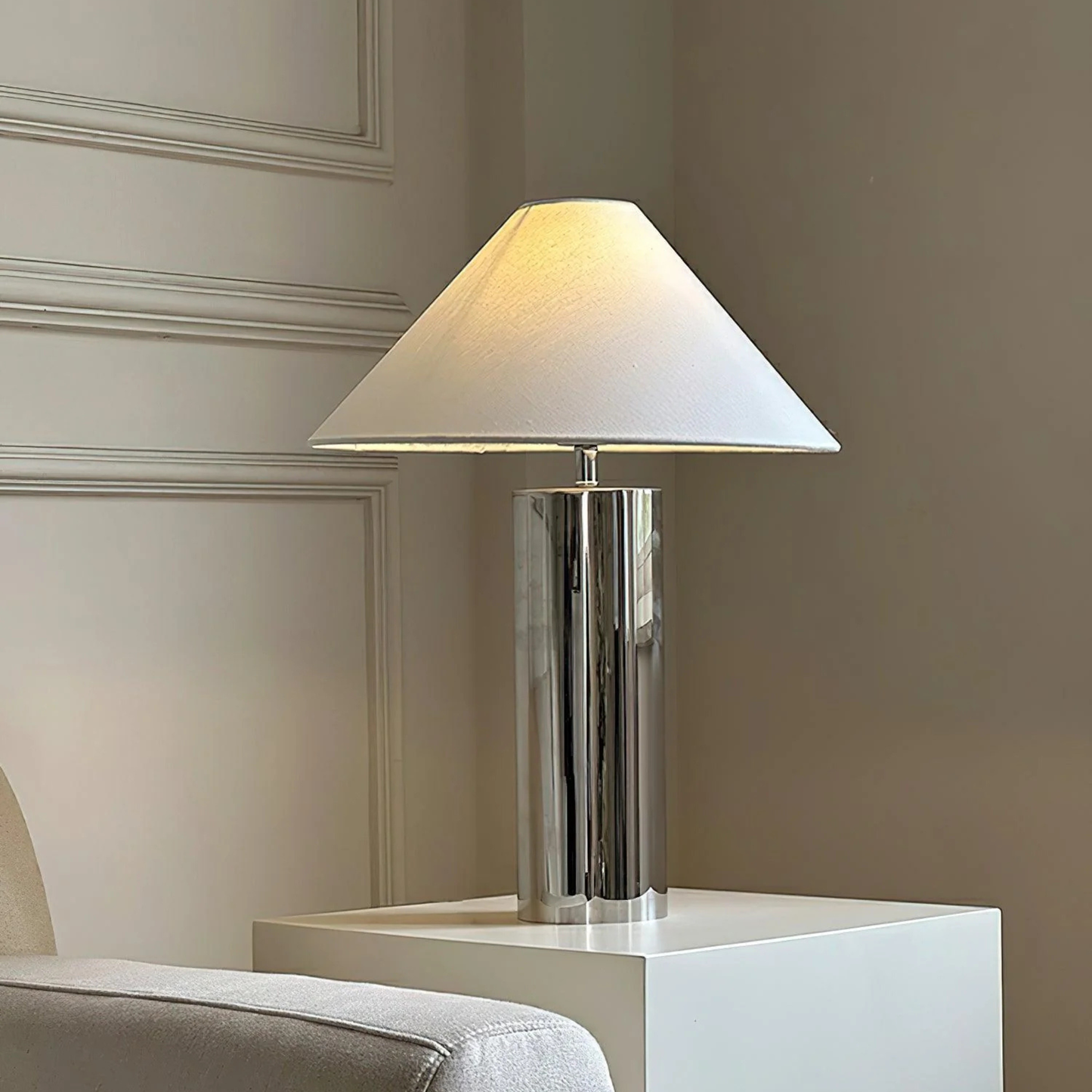 Lampe de table moderne en acier inoxydable pour salon, chambre et bureau