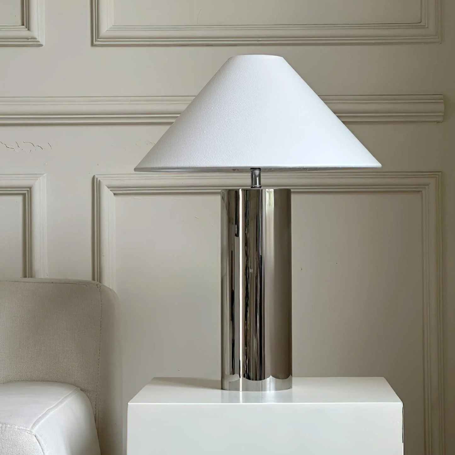 Lampe de table moderne en acier inoxydable pour salon, chambre et bureau
