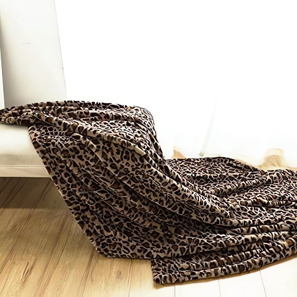 Cozy Leopard Print Throw Blanket for Home Decor and Warmth