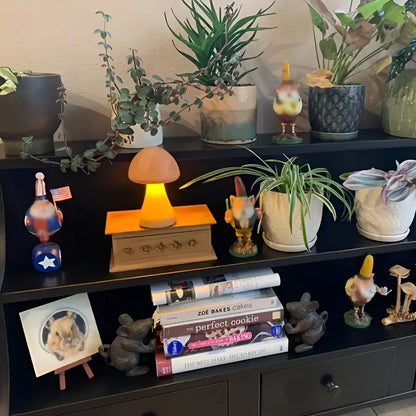 Stilvolle Pilzlampe aus Holz für gemütliche Wohndekoration und stimmungsvolle Beleuchtung