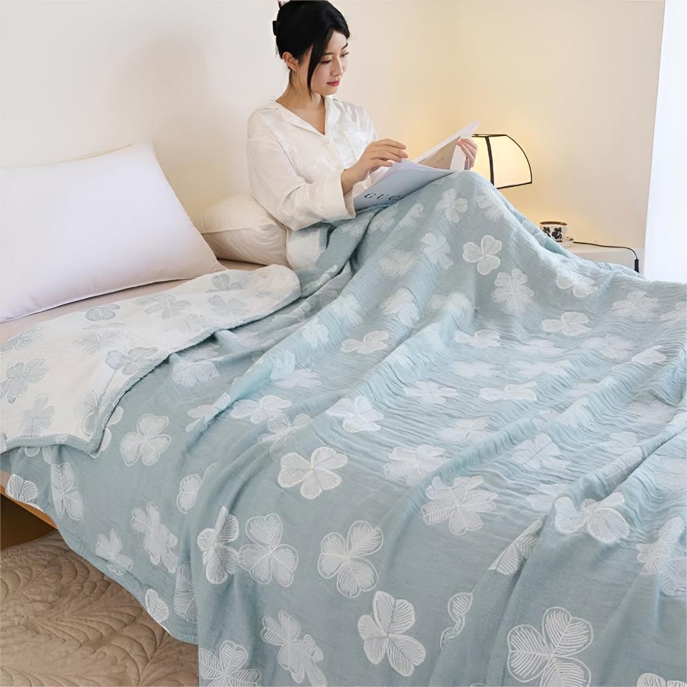 Cozy Four Leaf Clover Cotton Blanket - Soft, Warm, and Stylish Throw