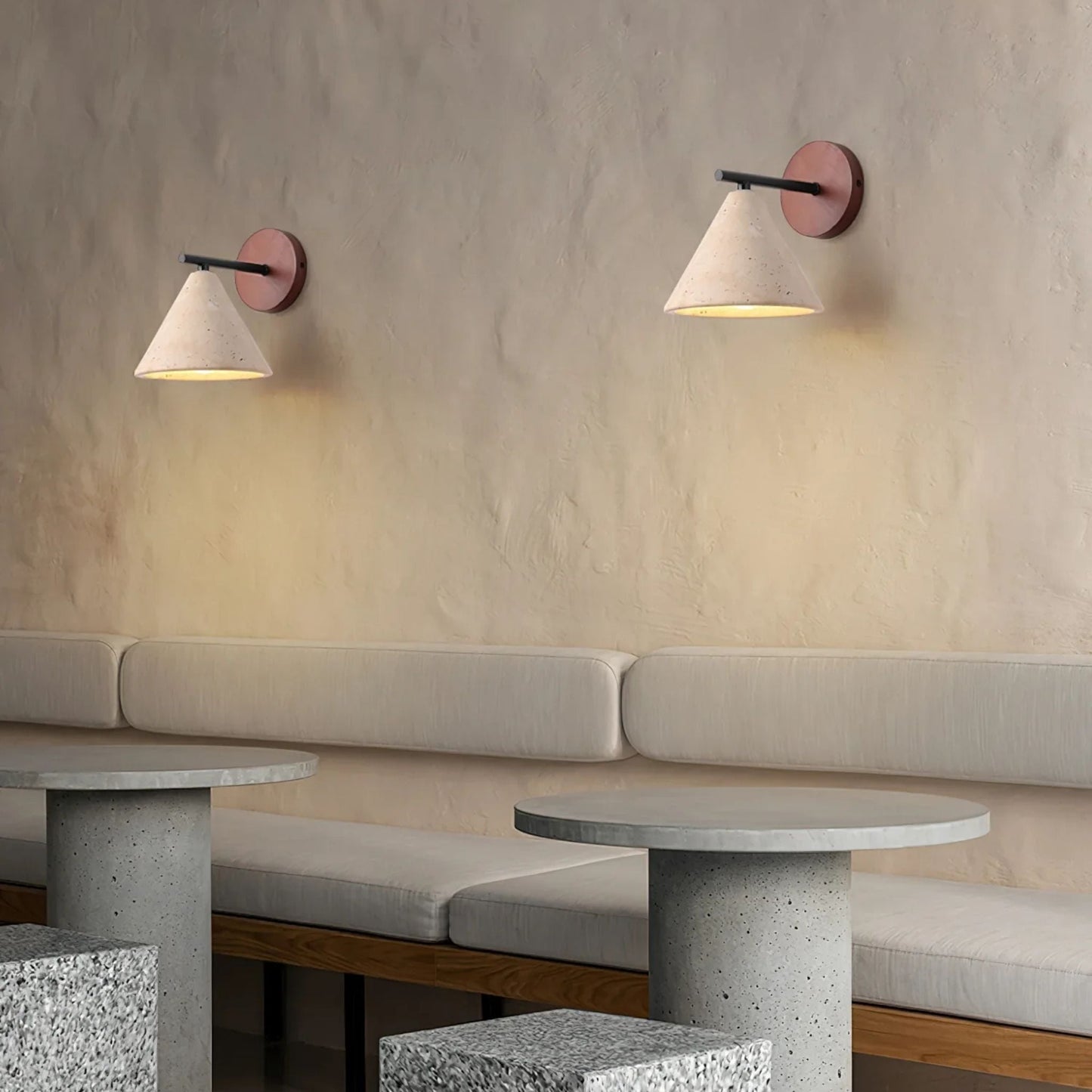 Wandleuchte aus Travertin für die Wohnraumgestaltung – Moderne Innenbeleuchtung