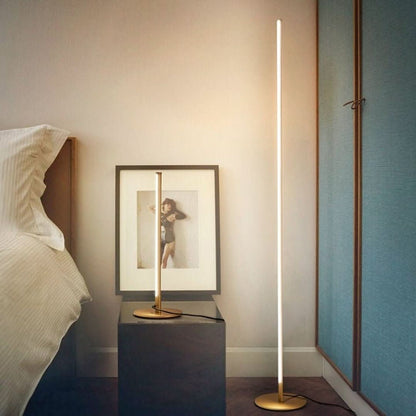 Lampadaire LED moderne pour salon, chambre et bureau à domicile