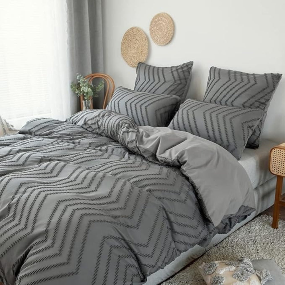 Chevron Pattern Plush Quilt Cover Set - 3 Piece Bedding Set
