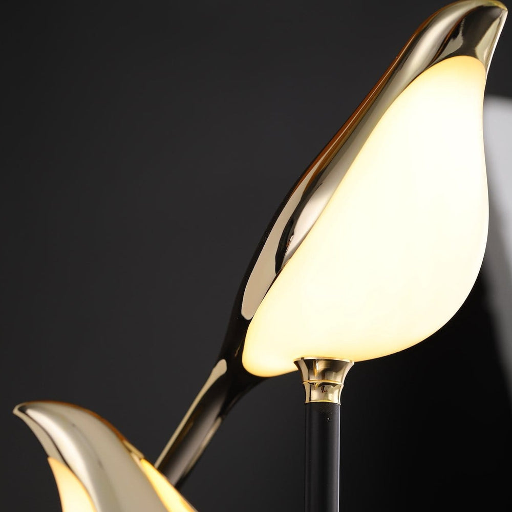 Lampe de table LED élégante en forme d'oiseau doré pour la décoration et l'éclairage de la maison