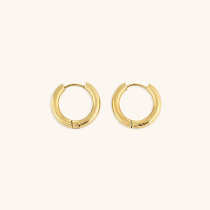 Bea - Classic Round Hoop Earrings — perfect for those who value comfort and design.