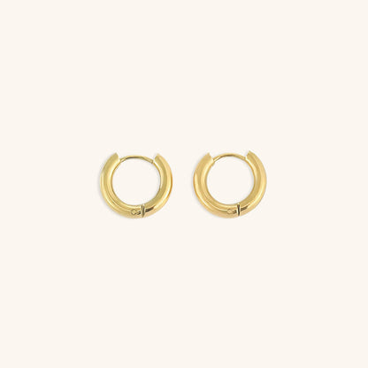Bea - Classic Round Hoop Earrings — perfect for those who value comfort and design.