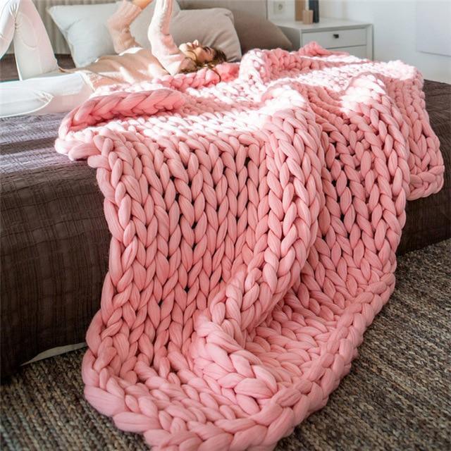 Chunky Strickdecke - Weiches Material - Dekoratives Design