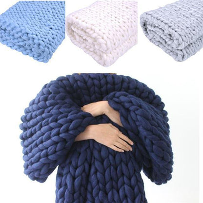 Chunky Strickdecke - Weiches Material - Dekoratives Design