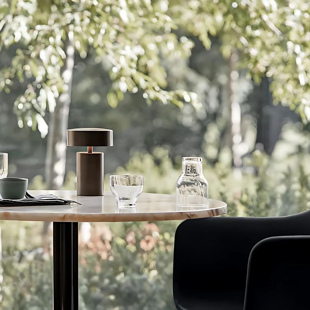 Lampe de table LED moderne - Design colonne élégant pour la maison et le bureau