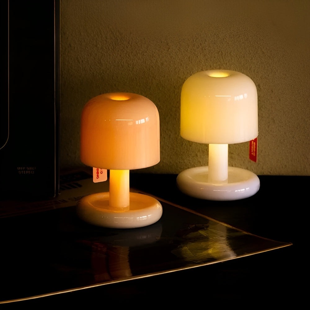 Compact LED Mushroom Table Lamp for Cozy Home Decor