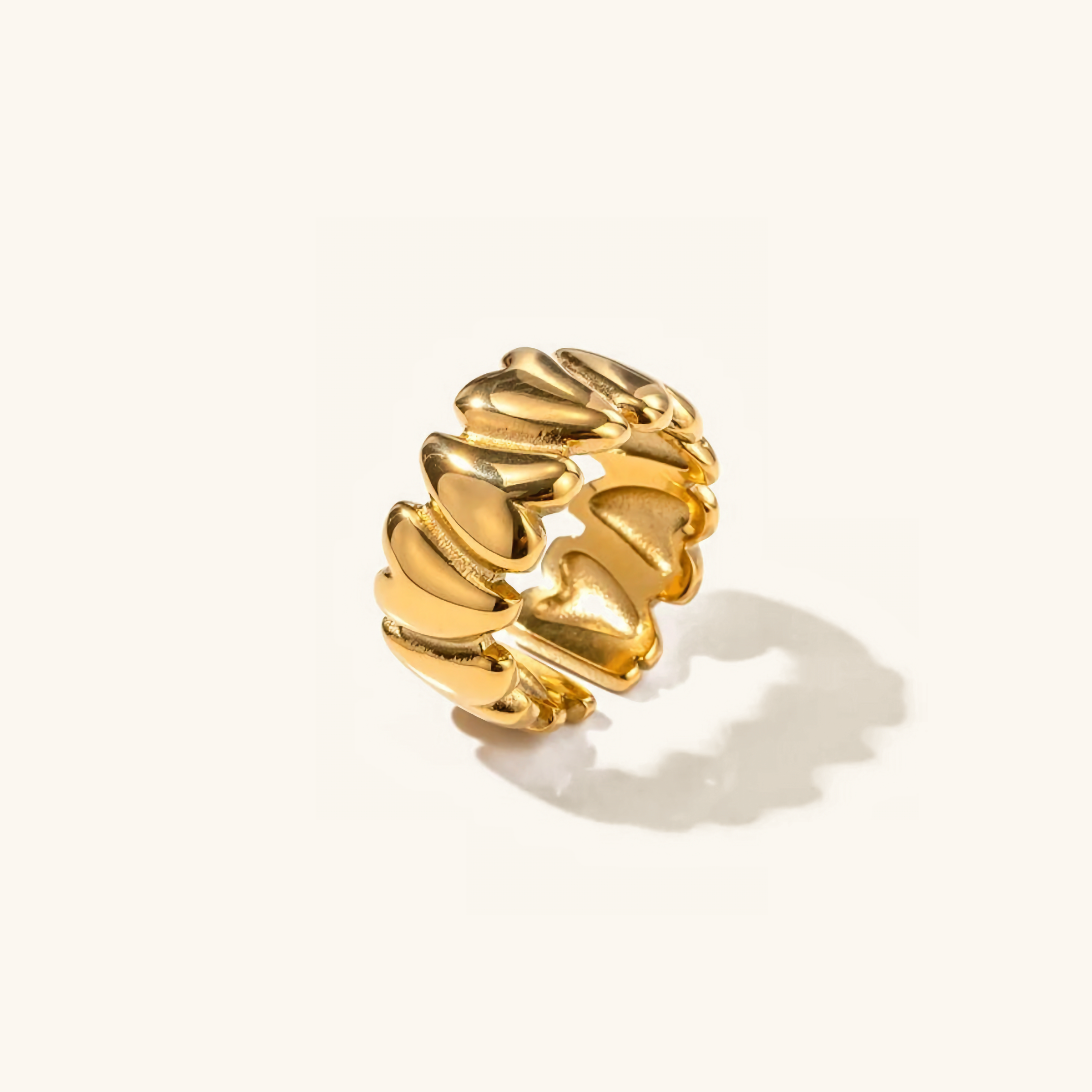Cecilia - Sculpted Heart Ring — perfect for those who value comfort and design.