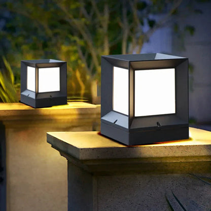 Lampadaire cubique noir moderne pour extérieur | Lampe pilier élégante pour jardin