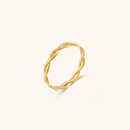 Bague Gianna - Twisted Gold — conçue pour une qualité au quotidien.